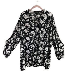 LANE BRYANT Ladies Floral Rayon 3/4 Sleeve Flowy Blouse Size 22/24 Black White